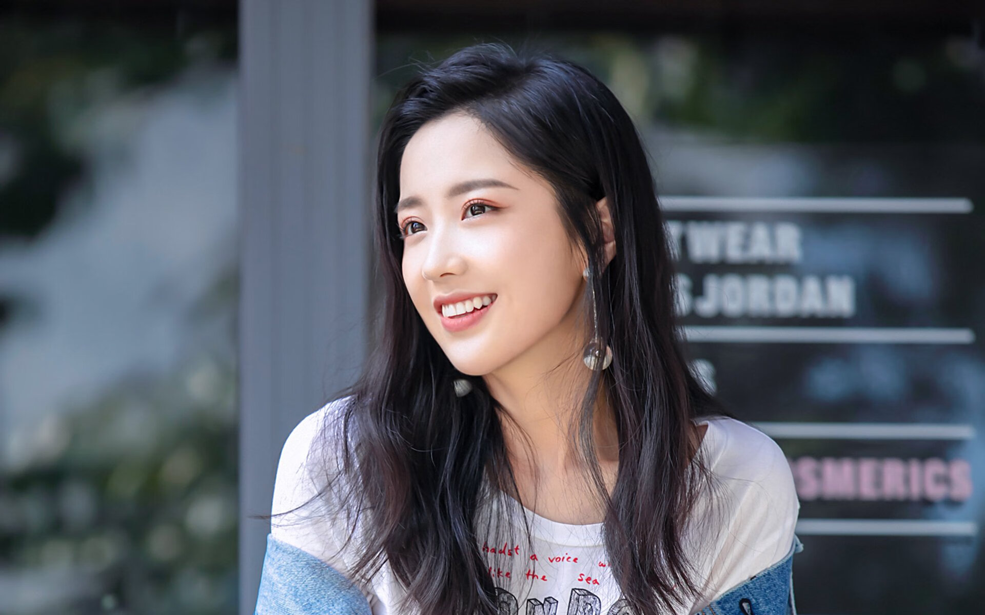 开云·体育官网-瑞典客场逼平克罗地亚，小组晋级形势艰难，瑞典与克罗地亚足球比分预测