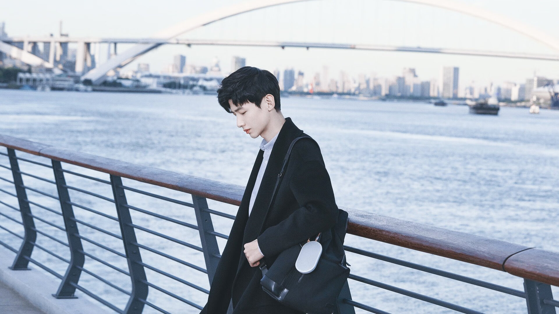 kaiyun网站-新生代球迷成长为主力观众改变内容生态，新生代足球解说