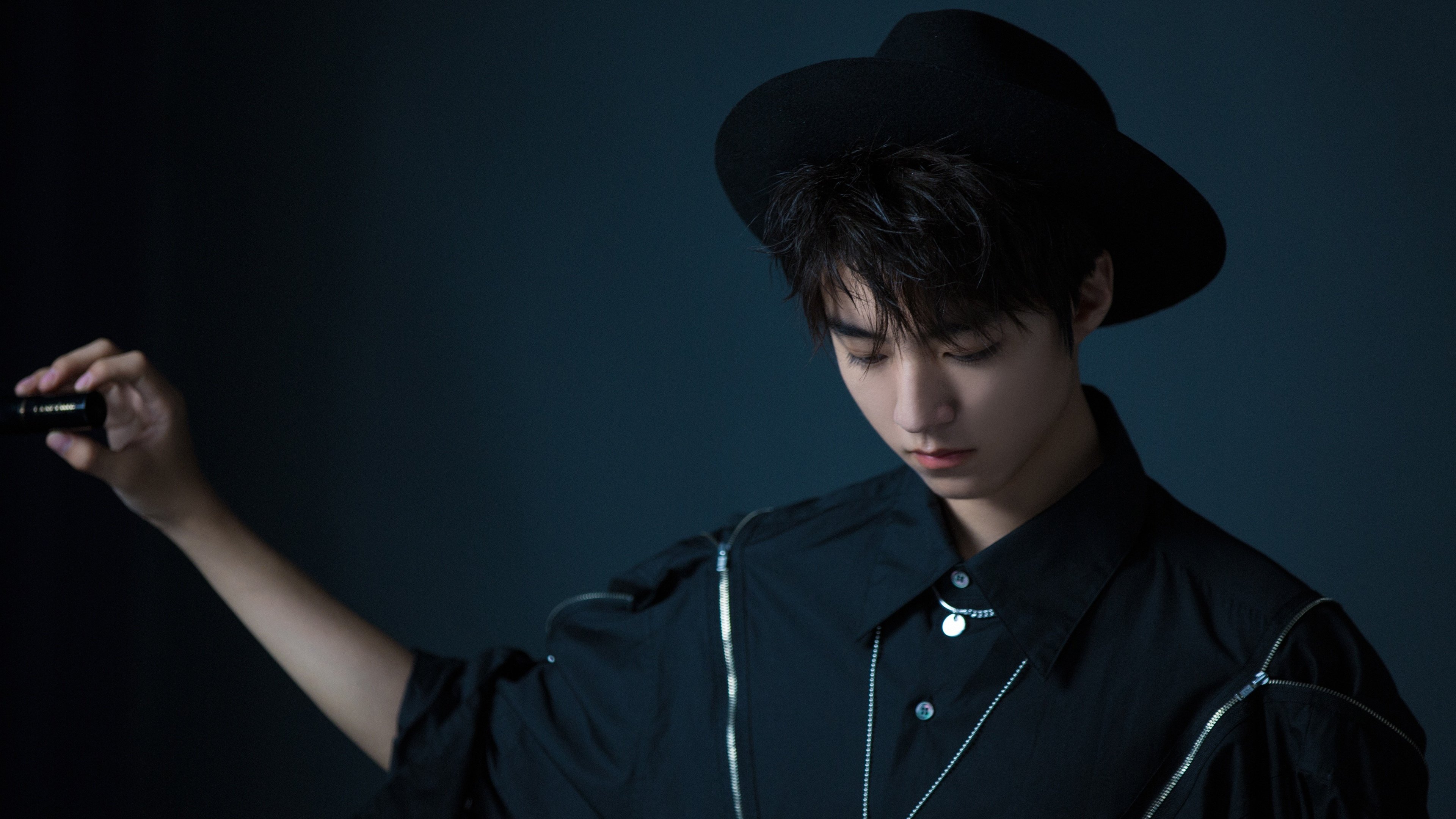 篮球赛事引入即时战术回放系统,篮球回放挑战