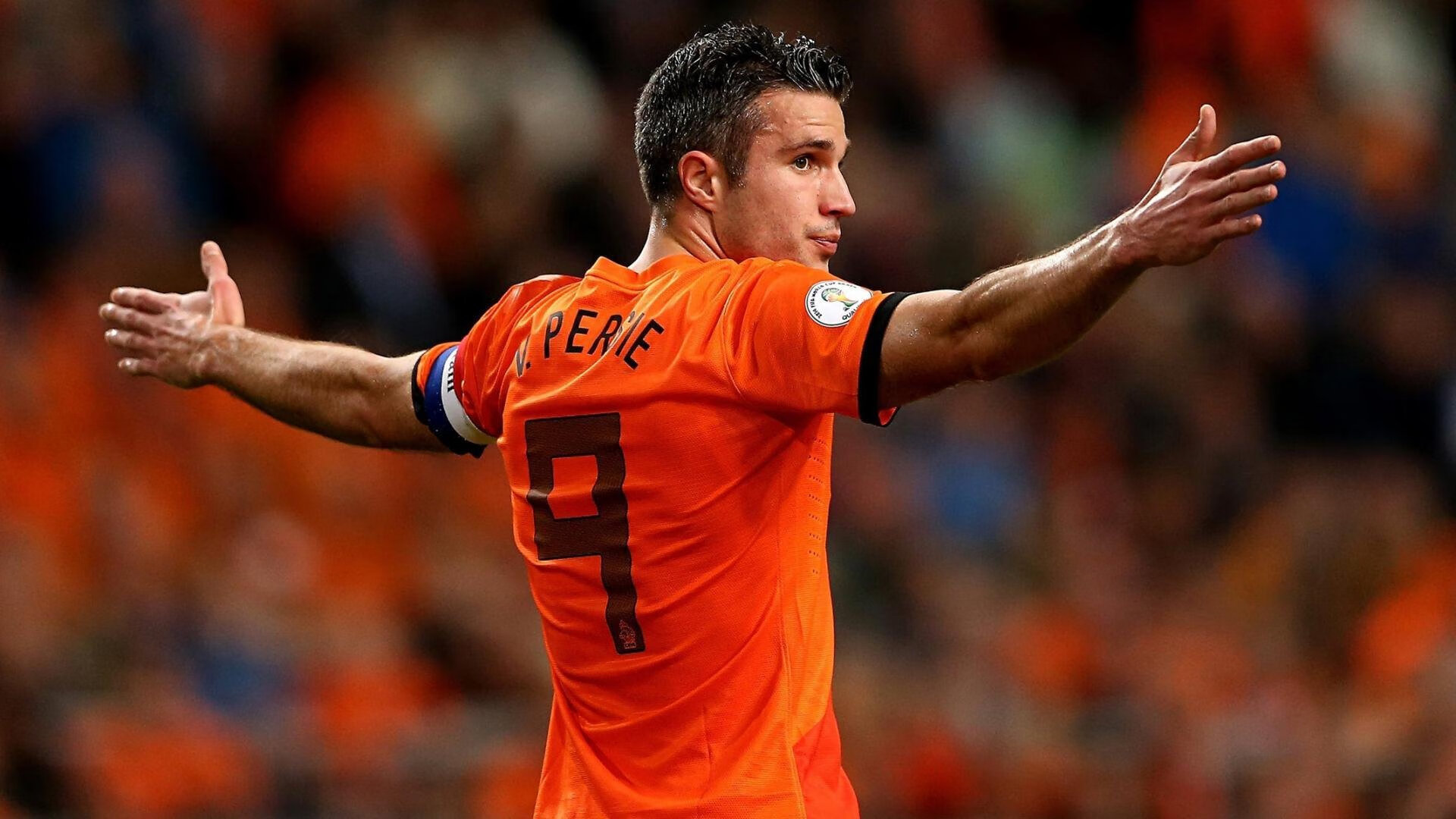 足球的社会影响：平衡竞技与娱乐的艺术，足球反映社会